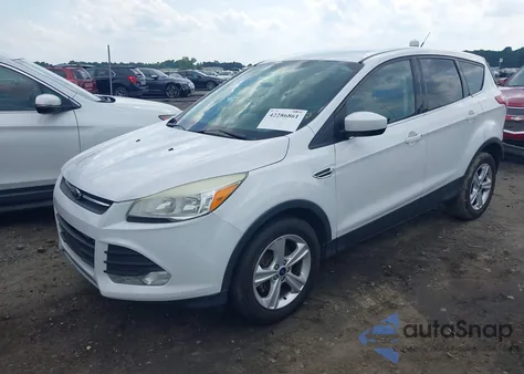 2014 Ford Escape Se z USA, uszkodzony, nr VIN 1FMCU0GX1EUD44789